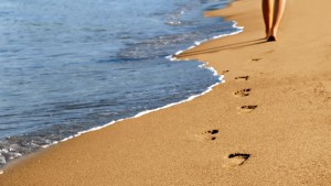 шаги на песке
